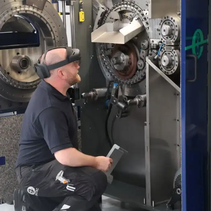 ENKOTECs vil implementere AI i de sømmaskiner som virksomheden producerer. Det betyder at kunden lettere kan betjene maskinen, og ENKOTEC kan fastholde sin plads i toppen af branchen.