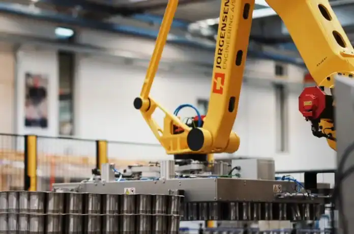 Automationsvirksomheden Jorgensen Engineering A/S introducerer nu den digitale platform LineFact, der giver et mere detaljeret billede af, hvad der sker på produktionslinjerne.